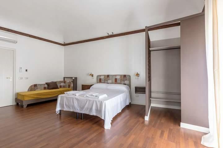 Capo Domus Bed and Breakfast Palermo Buitenkant foto